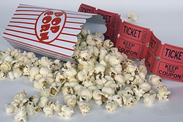 Popcorn a lístky do kina